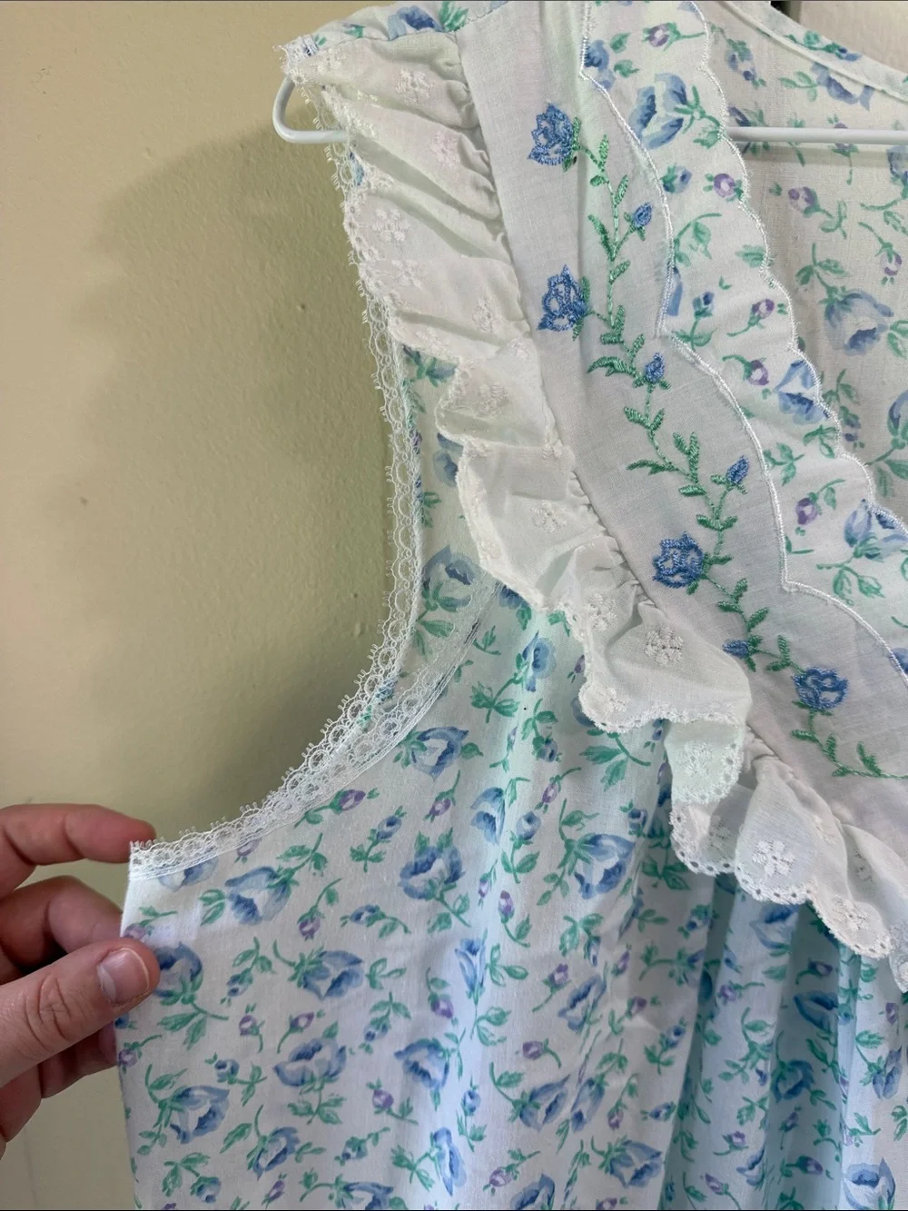 Vintage Cottagecore Floral Maxi Nightgown Dress Lace‎ Embroidered Blue Farmhouse